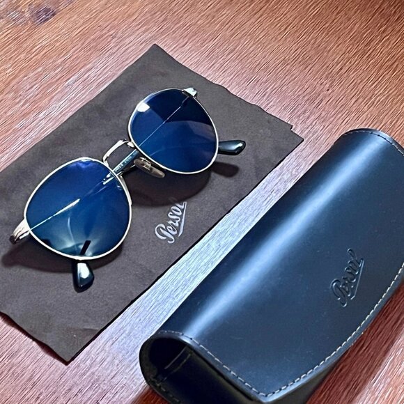 Persol PO2491S 2491S 49mm Rounded Sunglasses Silver / Blue - Made in Italy - Picture 1 of 9